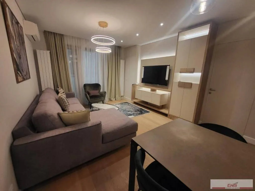 Apartament  4 Camere Tineretului